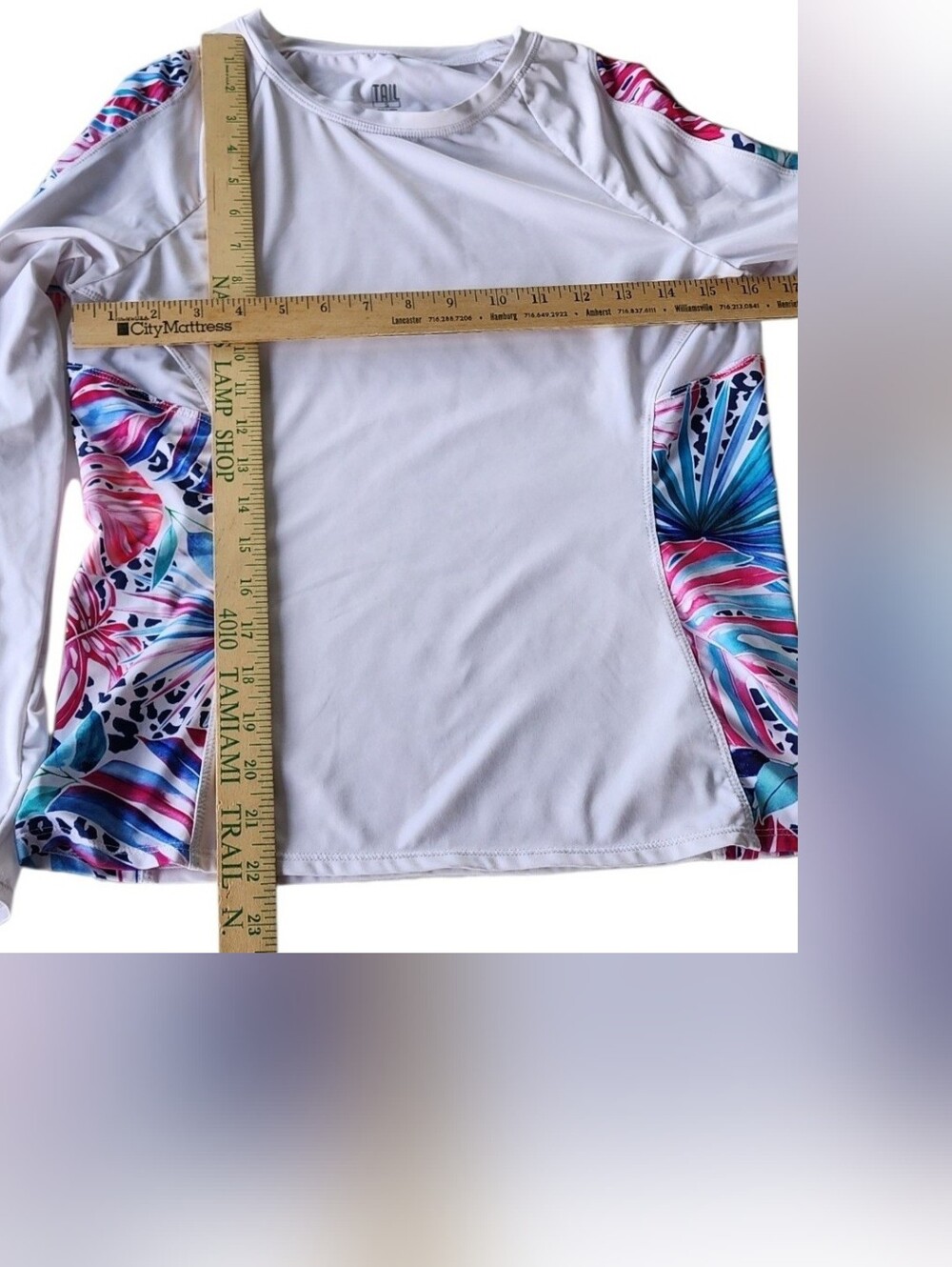 Tail White Long-Sleeve Performance Top with Pink & Blue Floral Panels - Picture 7 of 8